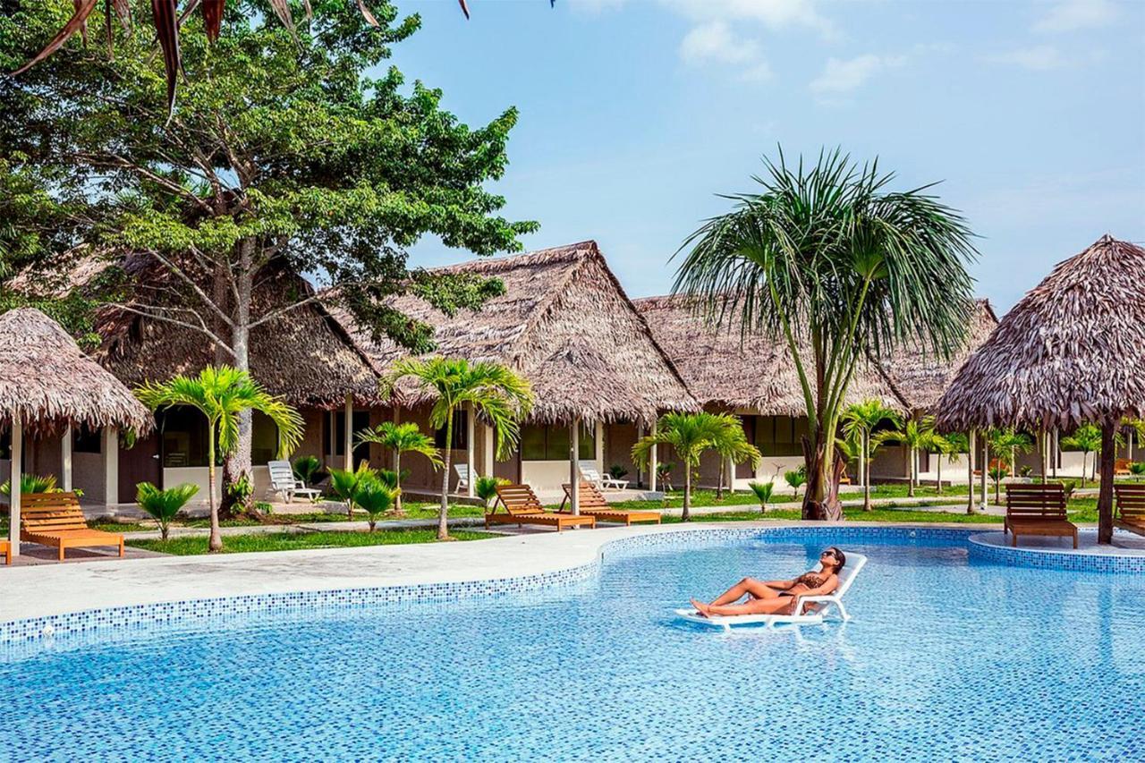 Irapay Amazon Lodge - Asociado Casa Andina 이키토스 외부 사진